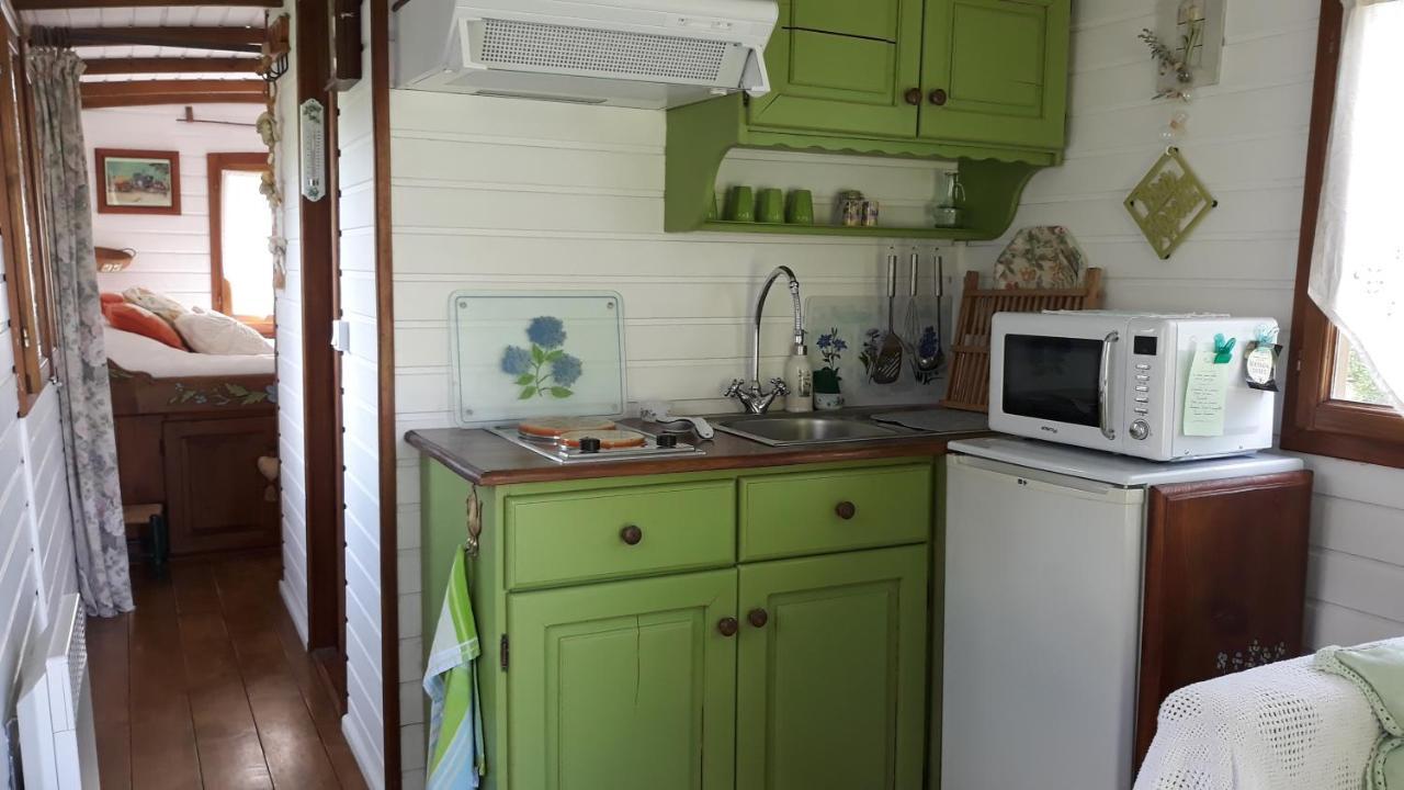 Roulotte Fleur Des Champs Villa Sigalens Dış mekan fotoğraf