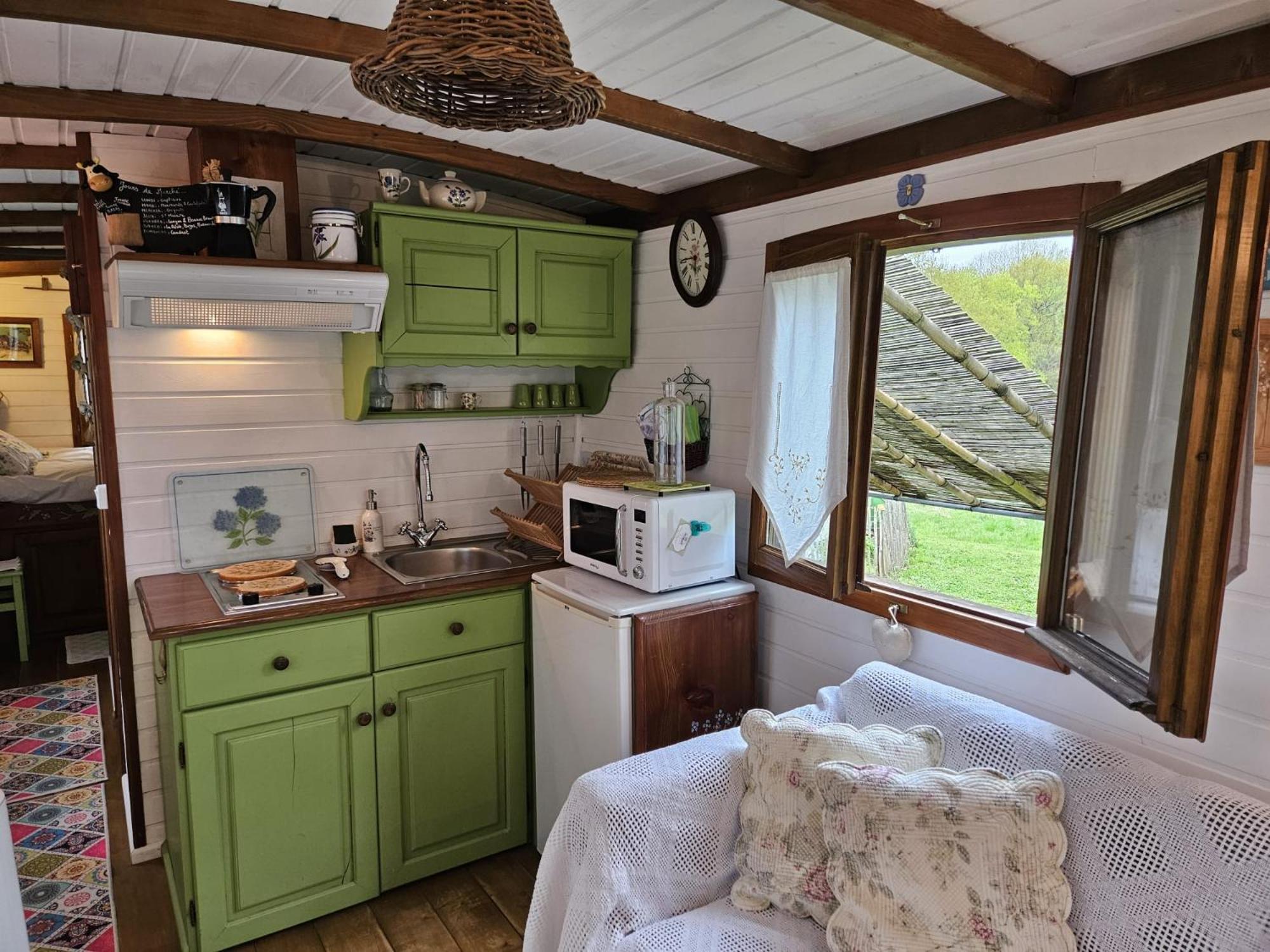 Roulotte Fleur Des Champs Villa Sigalens Dış mekan fotoğraf